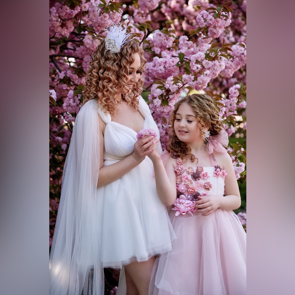 Simple wedding dress,Classic wedding dress,Wedding dress for mother and daughter - Picture 13 of 17